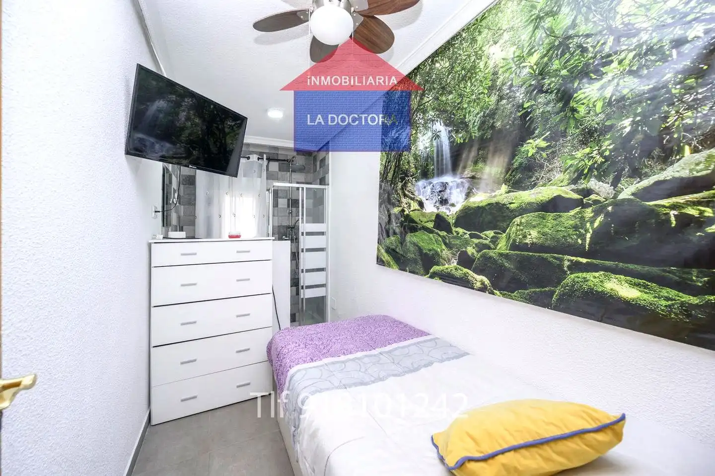 Schlafzimmer von Geschaftsraum zum Verkauf in Las Ventas de Retamosa