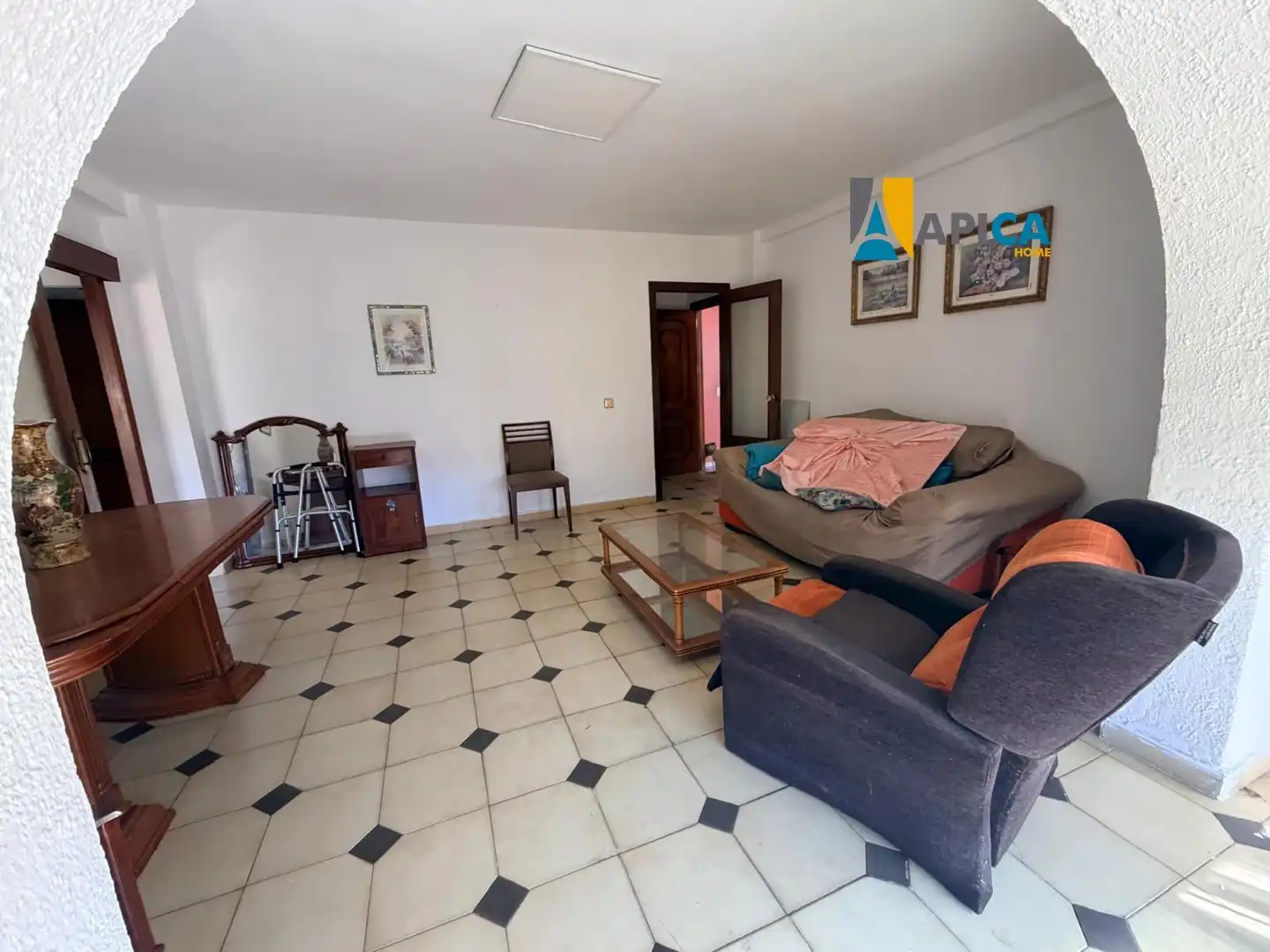 Vista exterior de Piso en venta en Algeciras