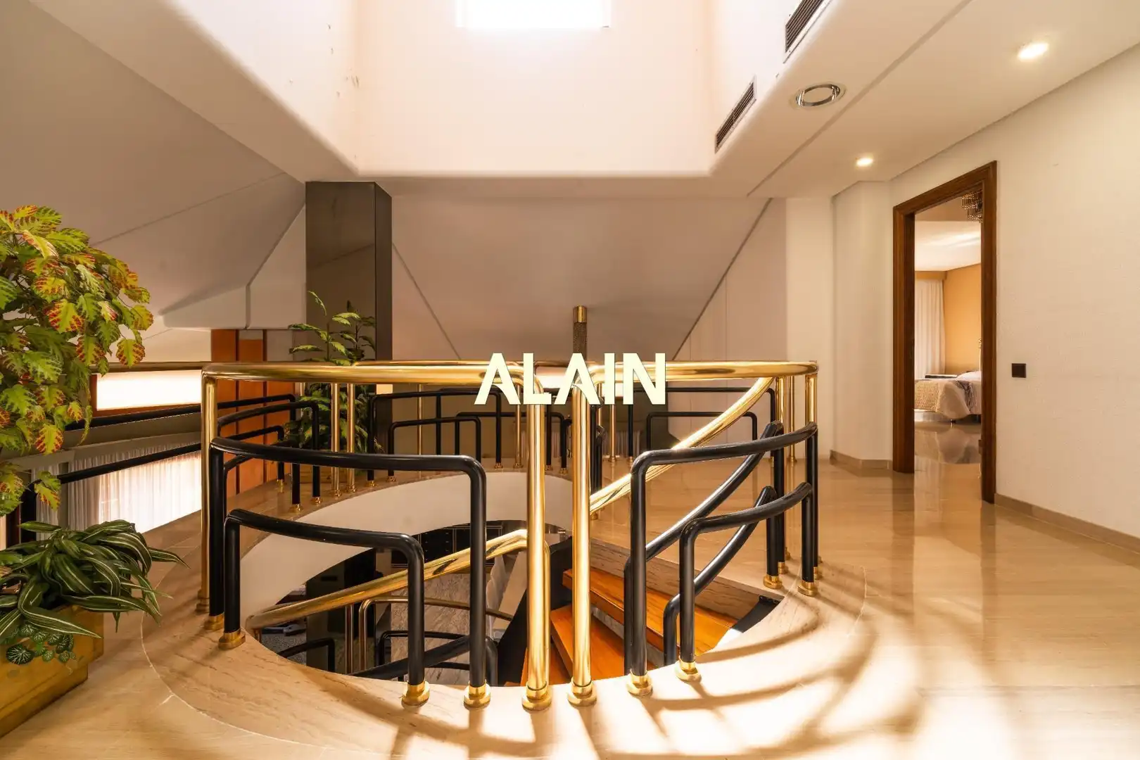Casa o chalet en venta en Chiva con Jardín privado, Terraza y Trastero