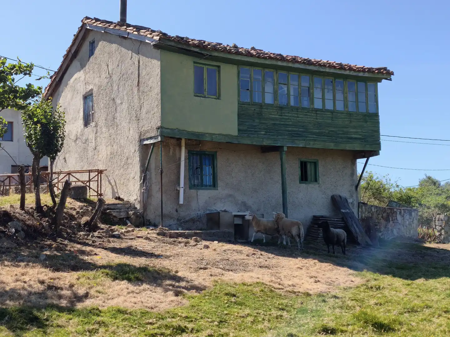 Vista exterior de Casa o chalet en venta en Villaviciosa con Trastero y Balcón