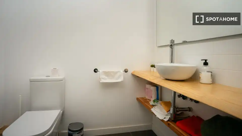 Habitación en La Nova Esquerra de l'Eixample