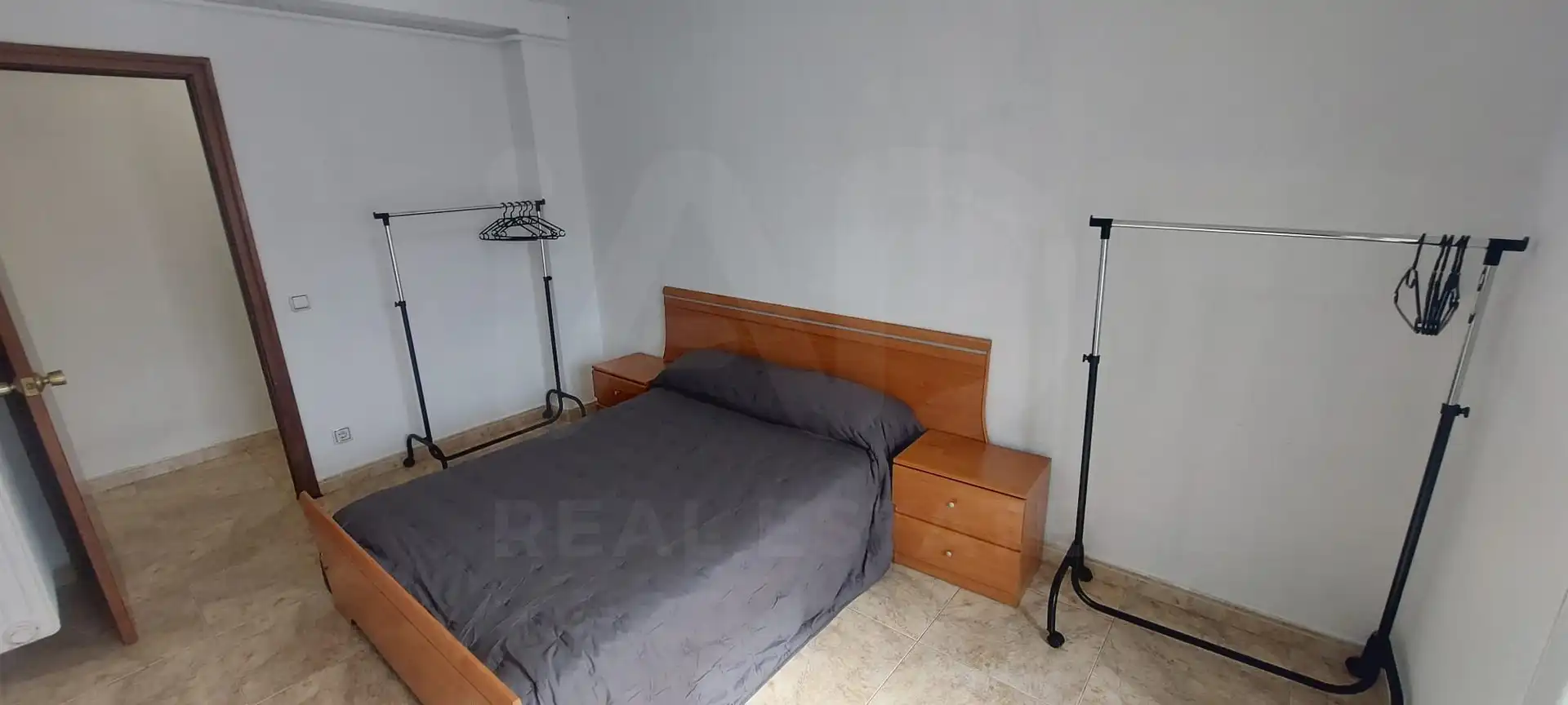 Habitación de Piso de alquiler en La Robla  con Terraza