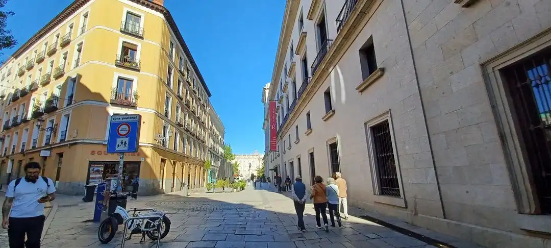 Piso con terraza en venta en Calle de Santa Clara, imagen 38