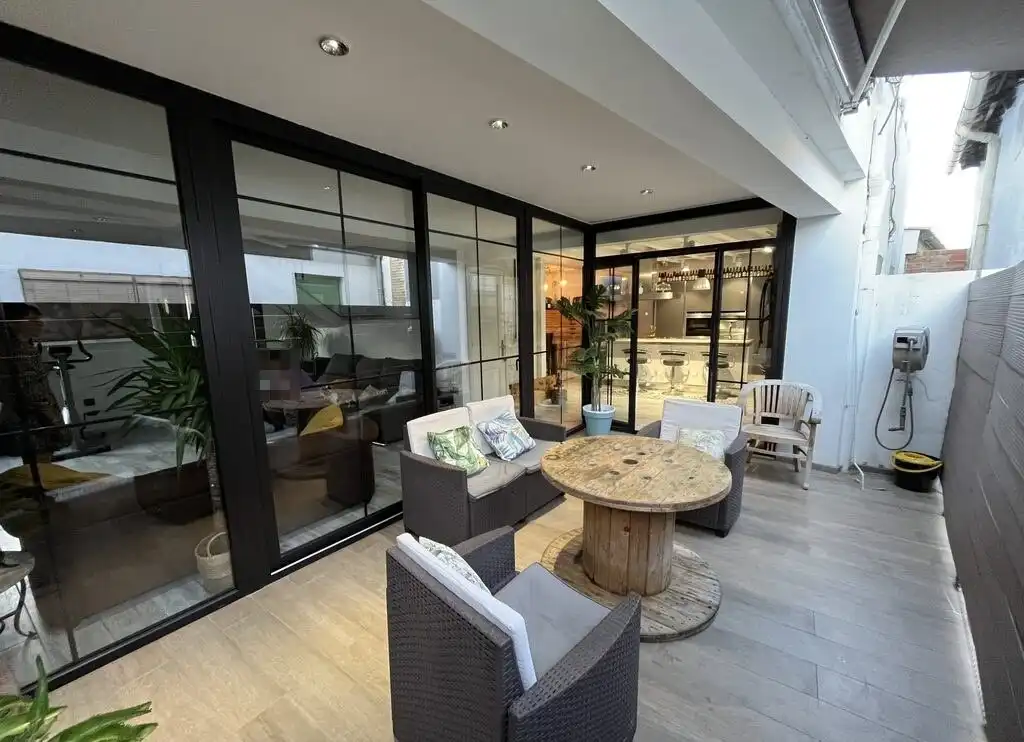 Terraza de Casa adosada en venta en Manlleu con Calefacción, Jardín privado y Parquet