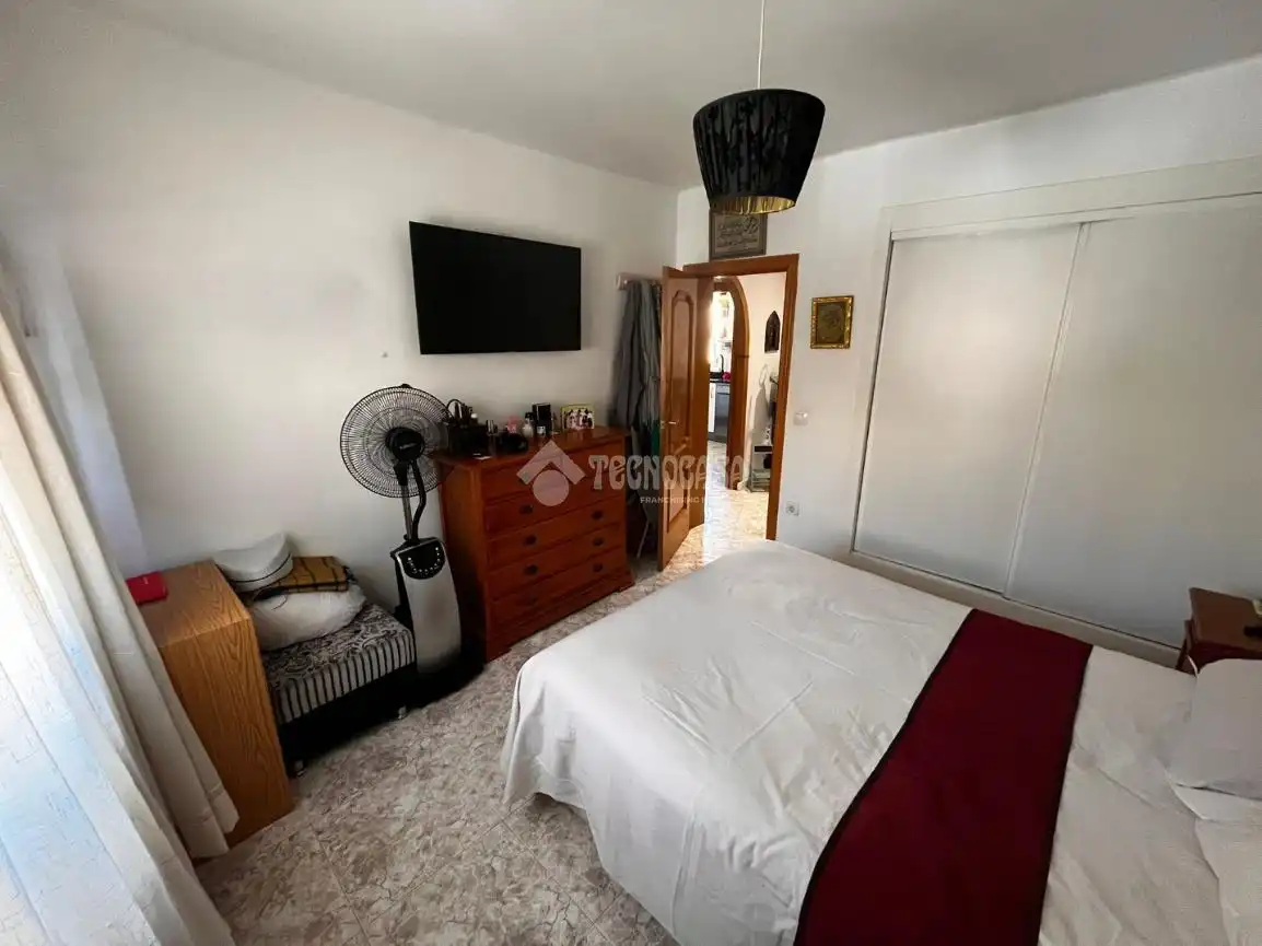 Bedroom of Flat for sale in Madrid  with Air Conditioner and Heating