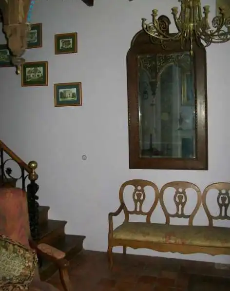 Menjador de Casa adosada en venda en Sobrescobio amb Calefacció i Moblat