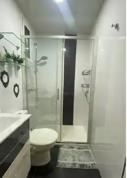 Bany de Apartament en venda en Barcelona