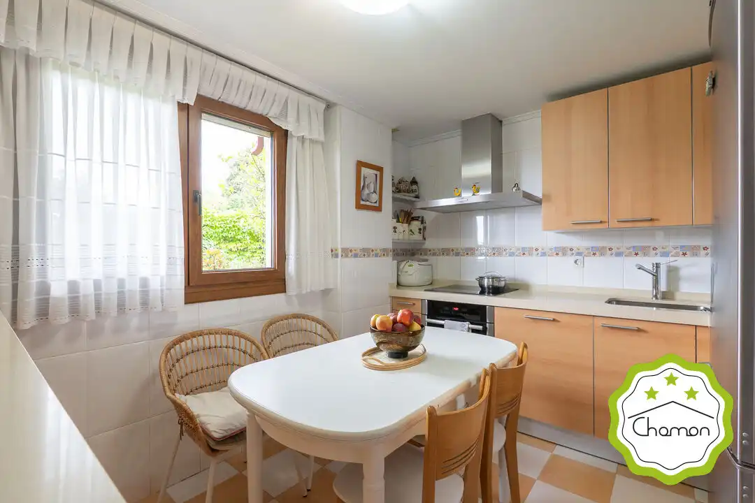 Kitchen of Houses for sale in Castro-Urdiales  with Heating and Furnished