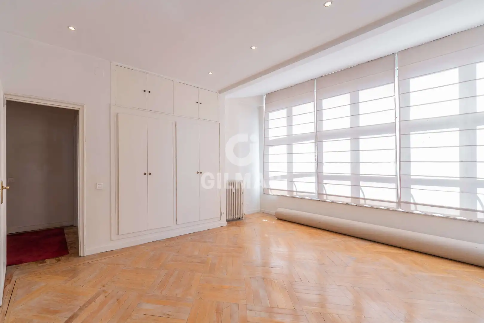 Bedroom of Flat for sale in Madrid  with Heating and Storage room