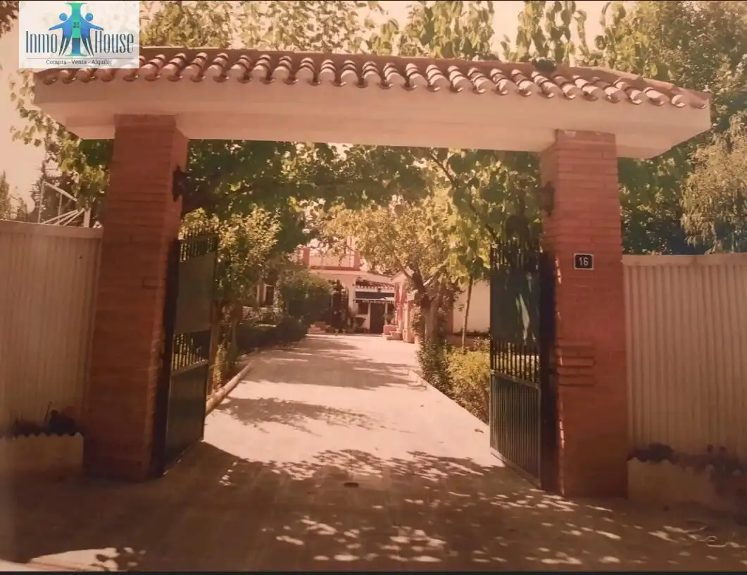 Chalet con piscina en venta en Pedanías - Extrarradio, imagen 10