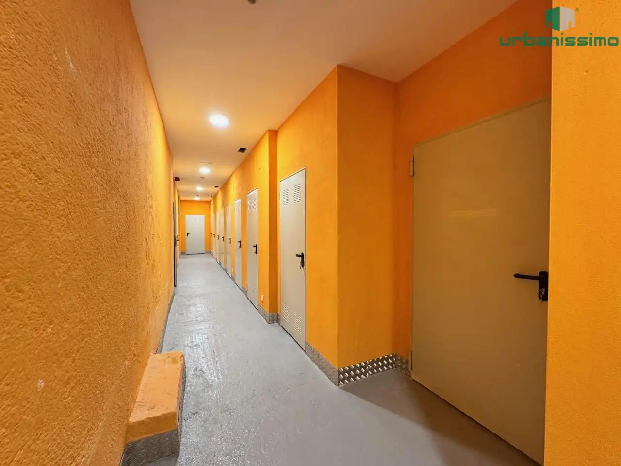 Storage room for sale in Madrid