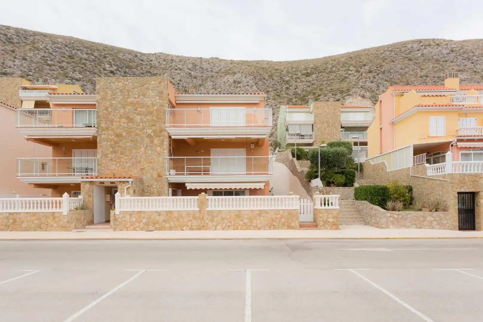 Vista exterior de Apartamento en venta en Cullera con Calefacción, Jardín privado y Terraza