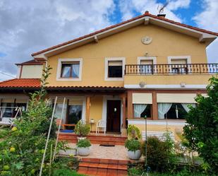 Exterior view of House or chalet for sale in Santander  with Private garden, Parquet flooring and Terrace