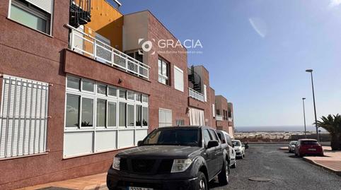 Photo 2 of Duplex to rent in Reina Sofía, Cho - Parque de la Reina, Santa Cruz de Tenerife