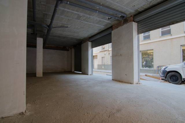 Local comercial en Alquiler en Plaza Xúquer