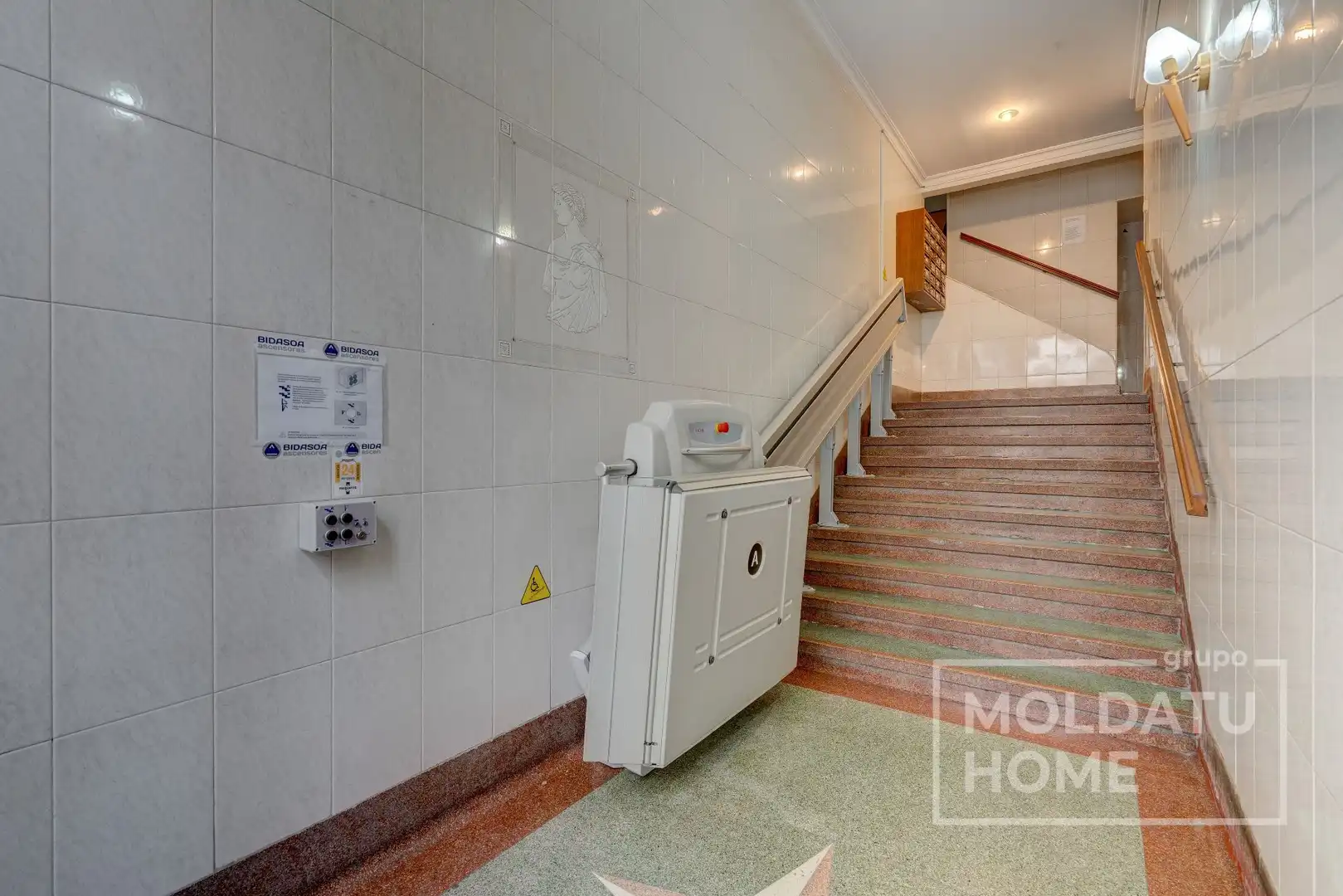 Piso en venta en Irun  con Calefacción y Trastero