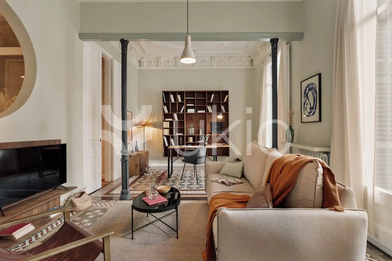 Apartamento con terraza en alquiler en Carrer de Còrsega, imagen 2