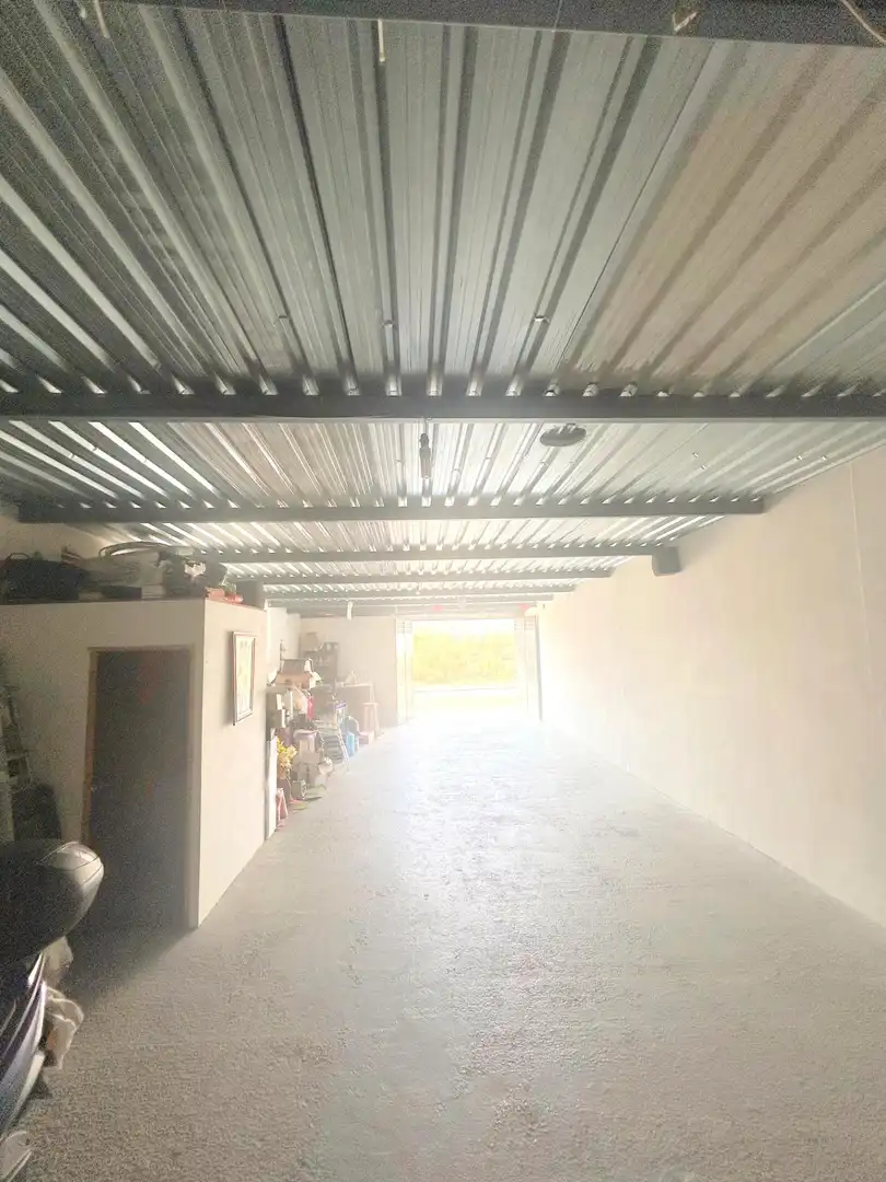 Garage for sale in Alcolea del Río
