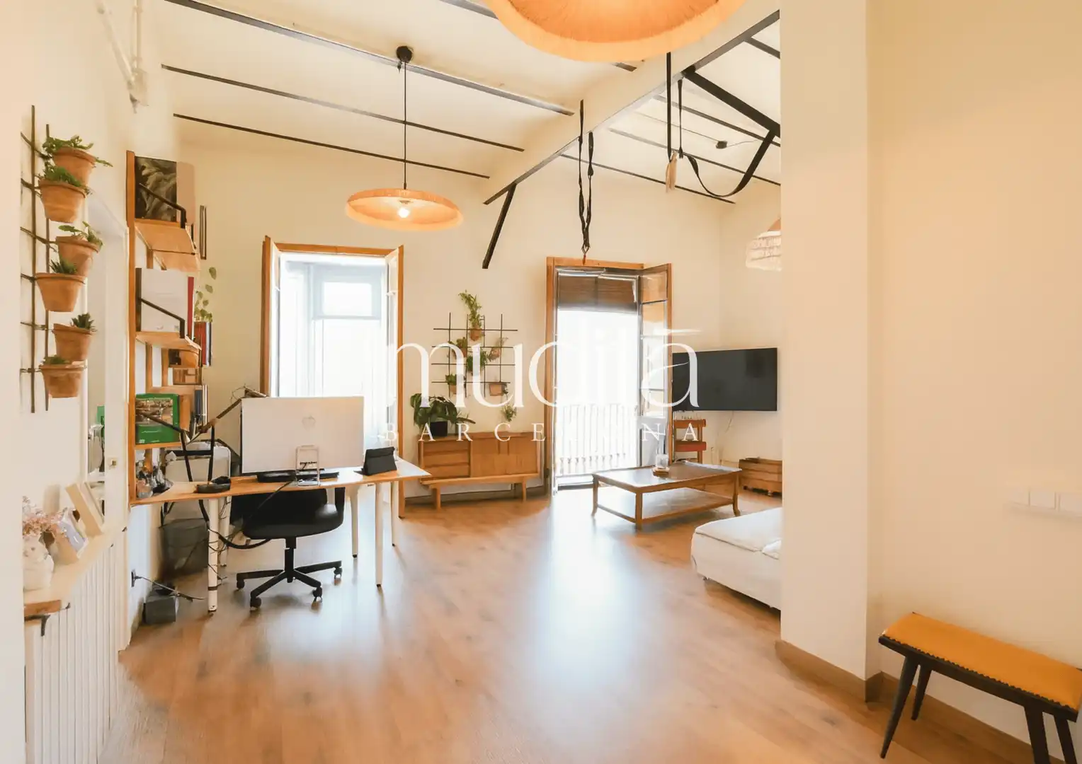 Sala d'estar de Apartament en venda en Sant Quirze de Besora amb Forn i Balcó