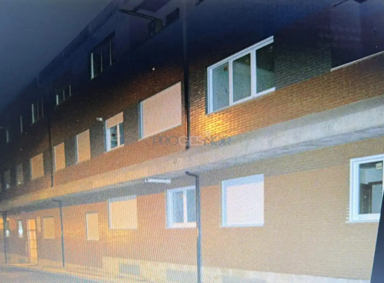Vista exterior de Piso en venta en San Andrés del Rabanedo con Calefacción, Terraza y Trastero