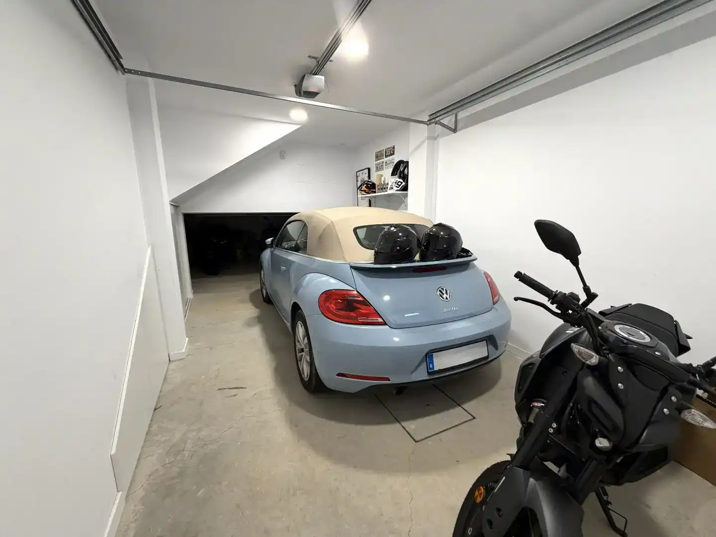 Parking de Casa adosada en venta en Sabadell con Aire acondicionado, Trastero y Balcón