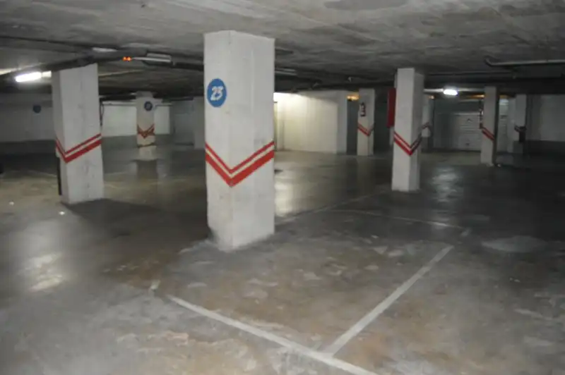 Parkplatz mit Aufzug zum Verkauf in Pz Catalunya, imagen 3