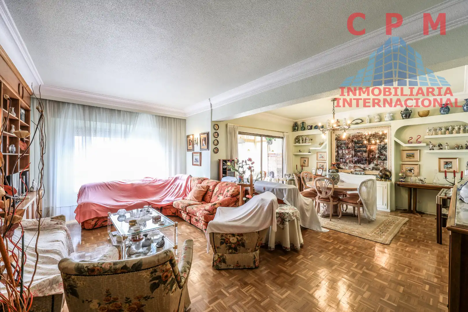 Flat with lift for sale in Tetuán