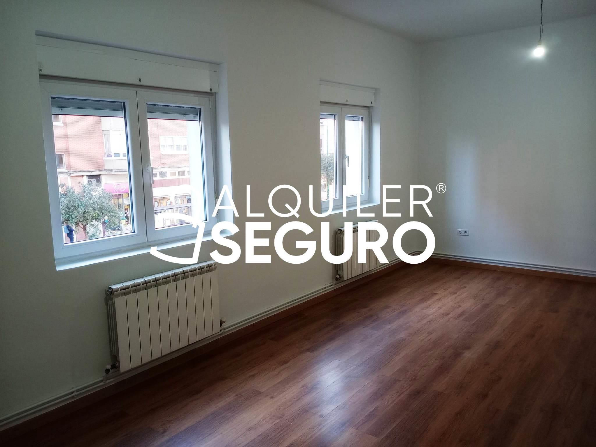 Bedroom of Flat to rent in Valladolid Capital  with Heating