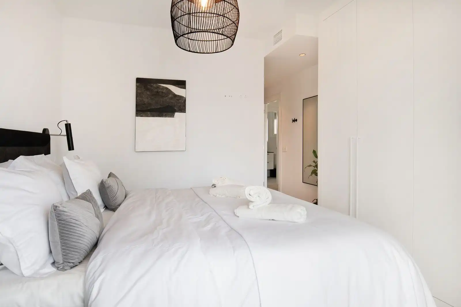Dormitori de Apartament en venda en Marbella amb Aire condicionat, Terrassa i Traster