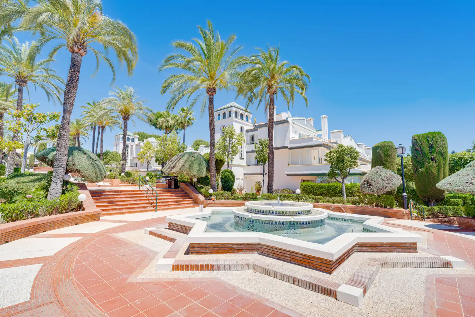 Apartment with pool for sale in Selwo, imagen 20