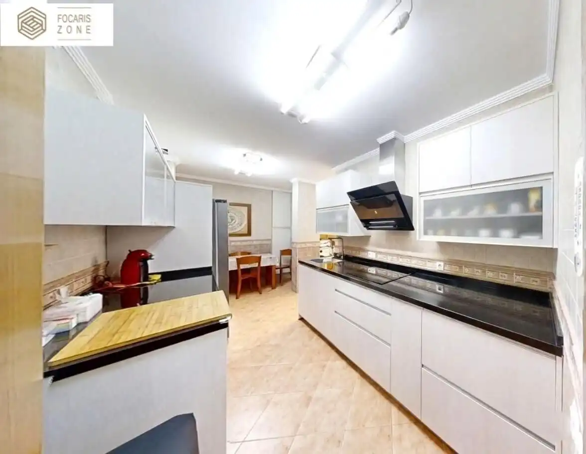 Cocina de Piso en venta en Málaga con Aire acondicionado, Terraza y Trastero