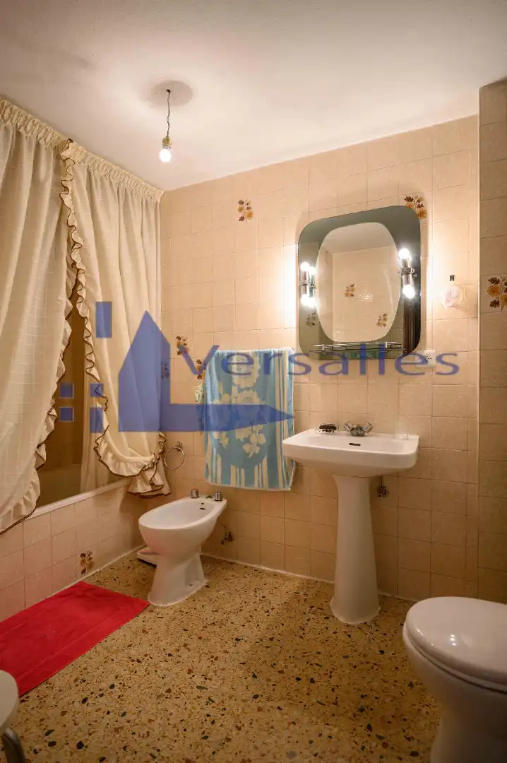 Baño de Piso en venta en Santa Marta de Tormes con Calefacción, Amueblado y Microondas