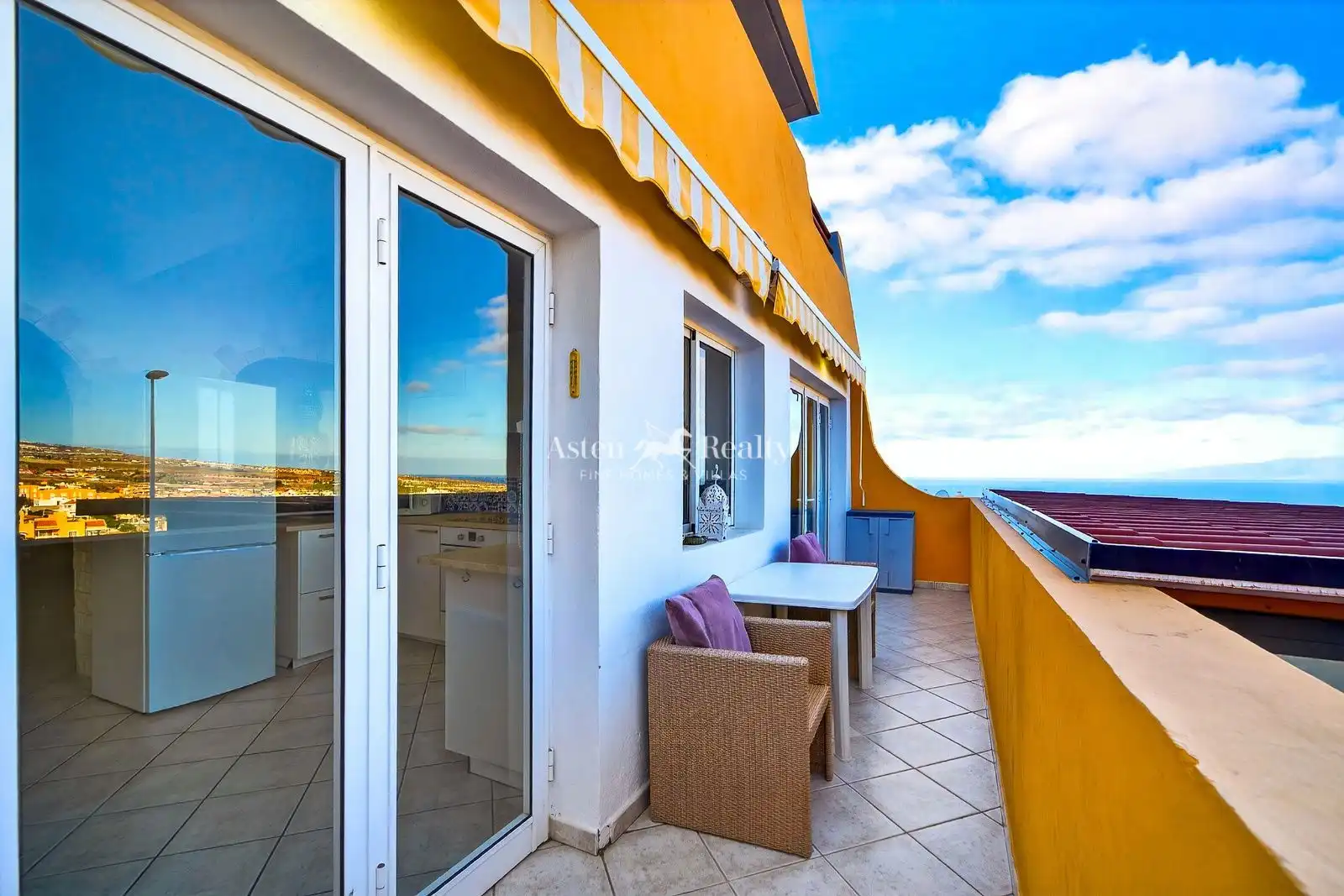 Terraza de Apartamento en venta en Adeje con Terraza, Piscina y Amueblado