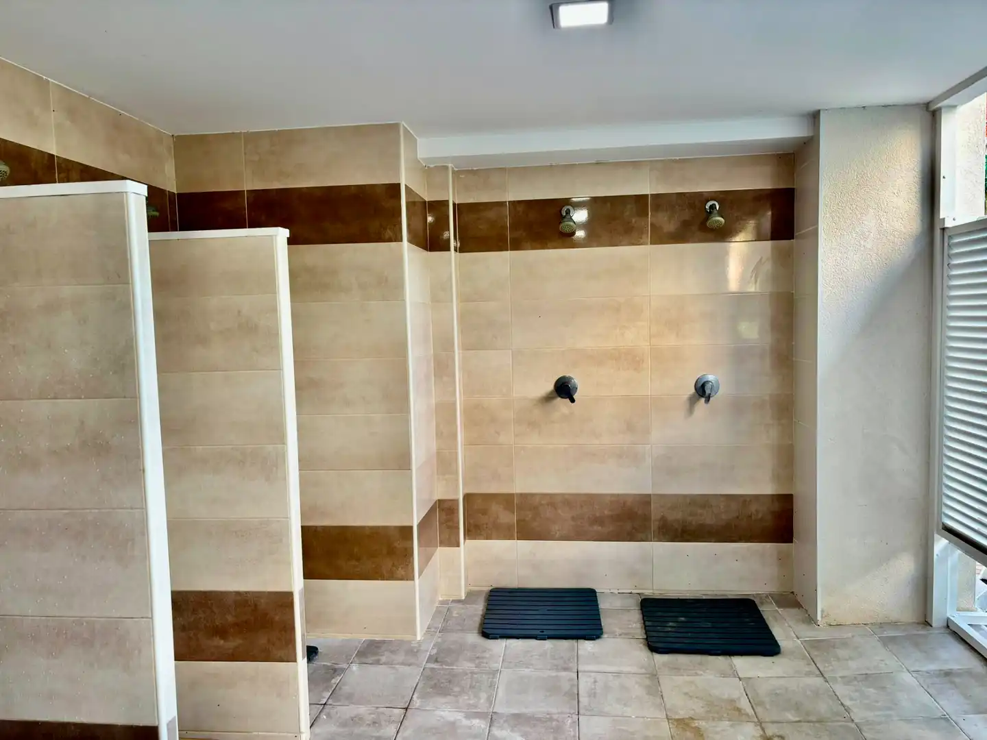 Piso con ascensor en venta en Avenida Países Escandinavos 5, imagen 34