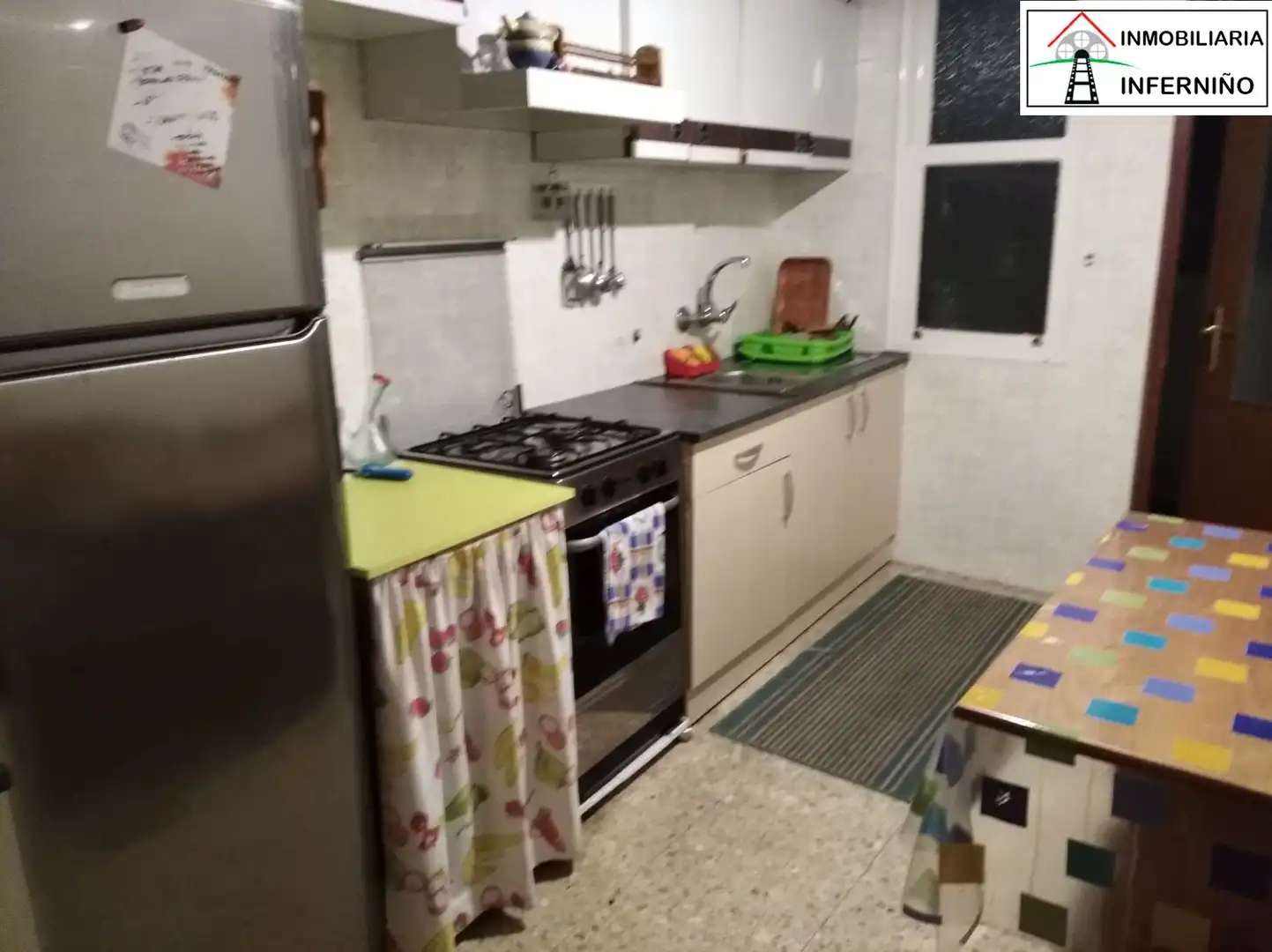 Cocina de Piso en venta en Ferrol con Terraza, Trastero y Amueblado