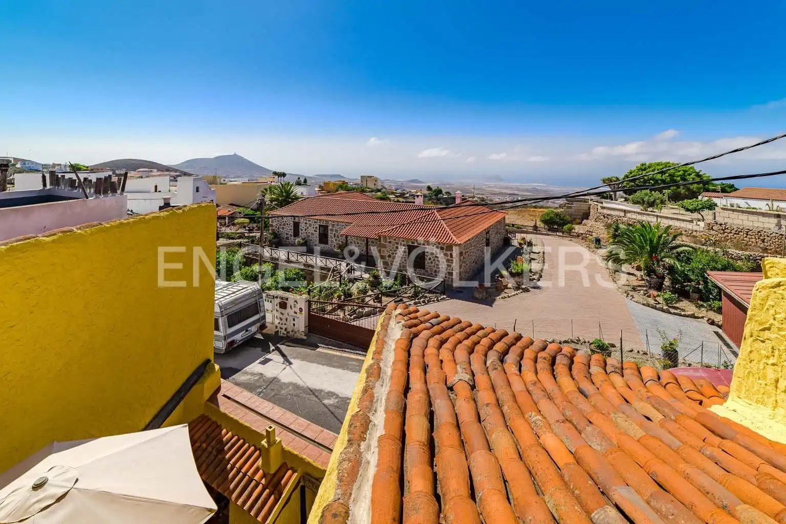 Exterior view of Houses for sale in San Miguel de Abona  with Air Conditioner, Terrace and Furnished