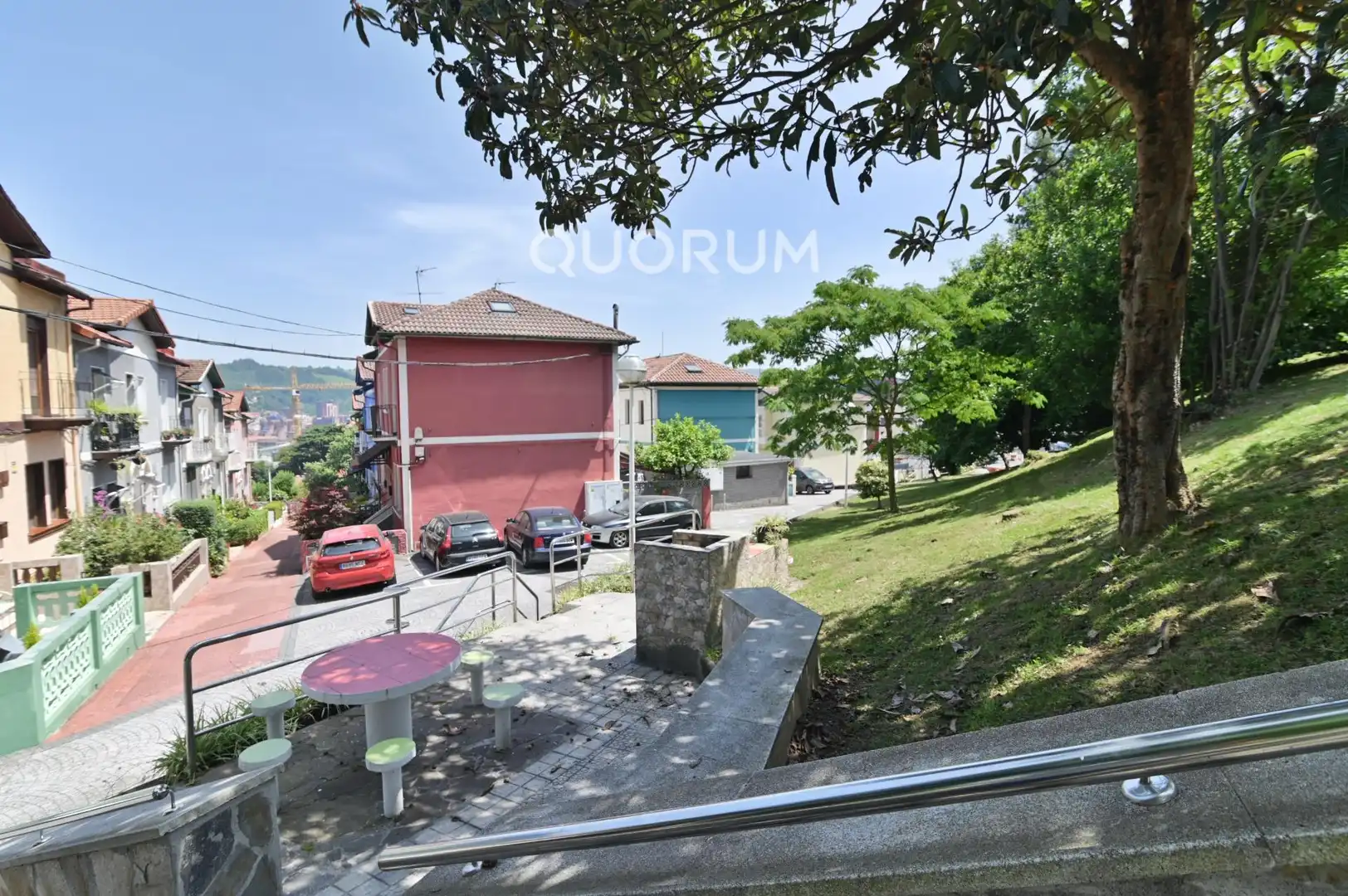 Terrassa de Casa adosada en venda en Bilbao  amb Calefacció, Jardí privat i Terrassa