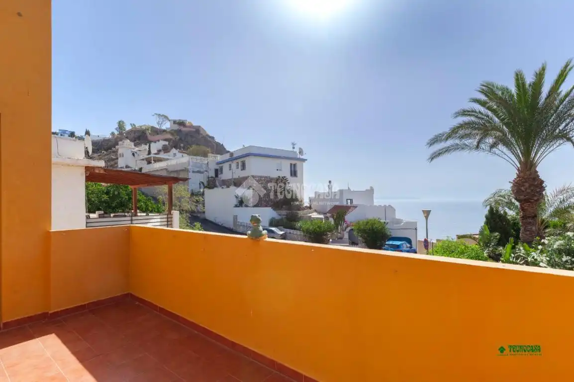 Detached homes for sale in C. Eduardo VII, Castell del Rey