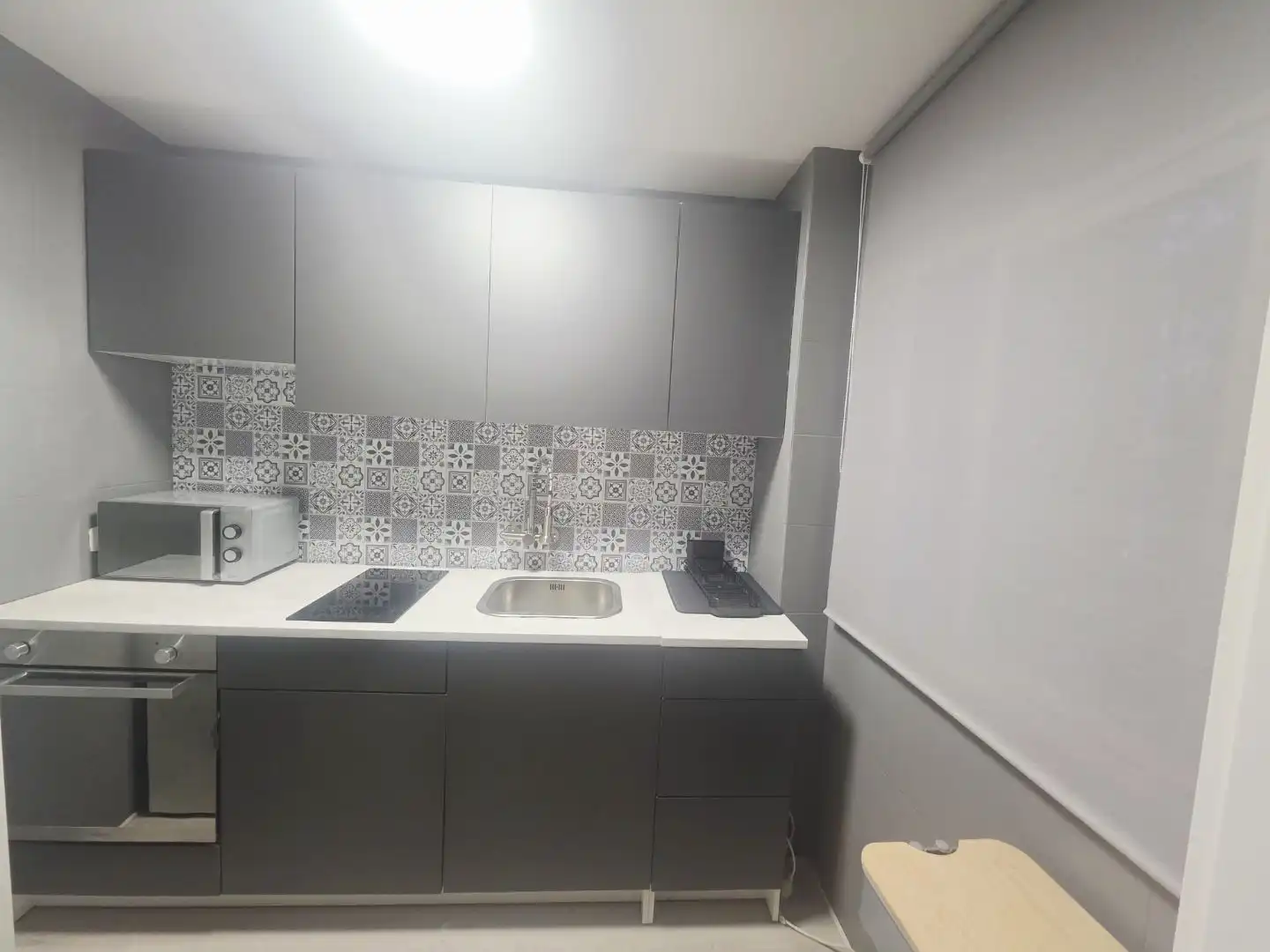 Kitchen of Flat for sale in Madrid  with Terrace, Storage room and Washing machine