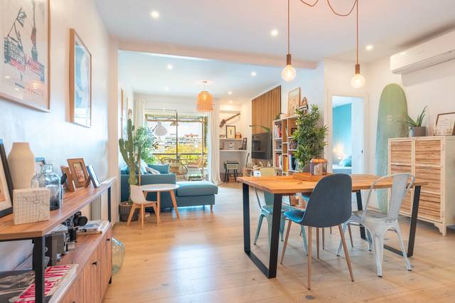 Piso en Venta en Passeig de Lluís Companys en Sant Pere, Sta. Caterina i la Ribera