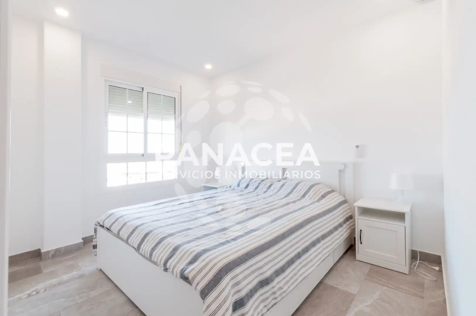Habitación de Piso en venta en Vícar con Terraza, Amueblado y Horno