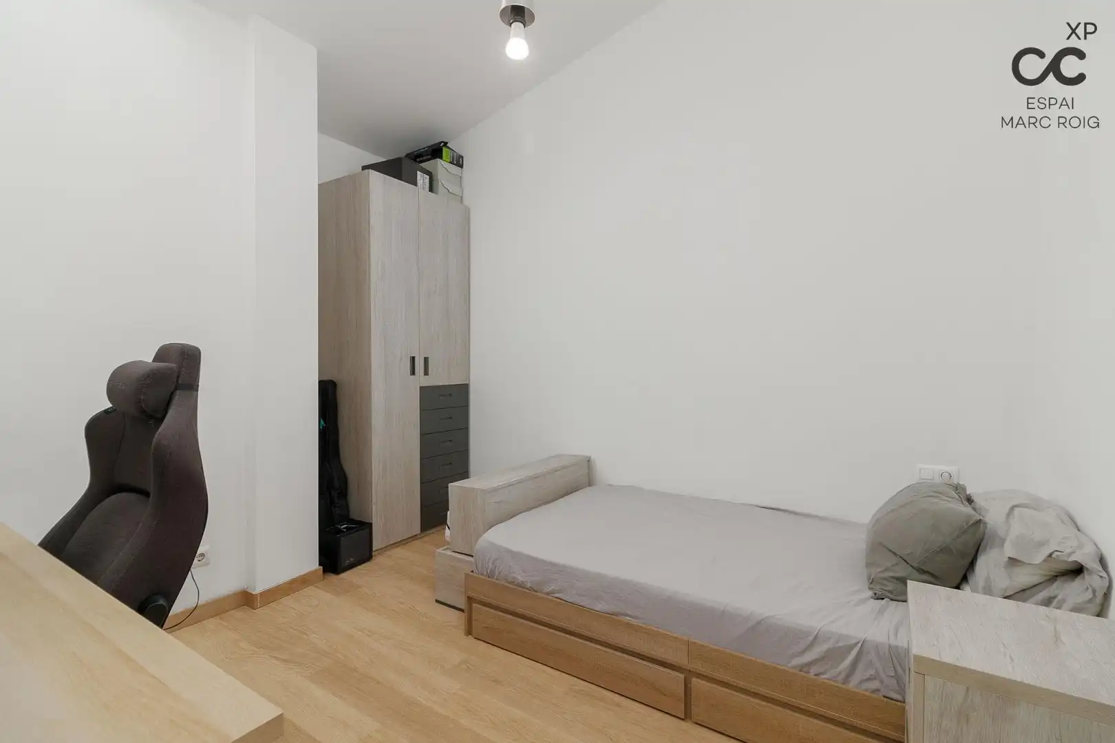 Habitación de Dúplex en venta en Figueres con Aire acondicionado, Calefacción y Parquet