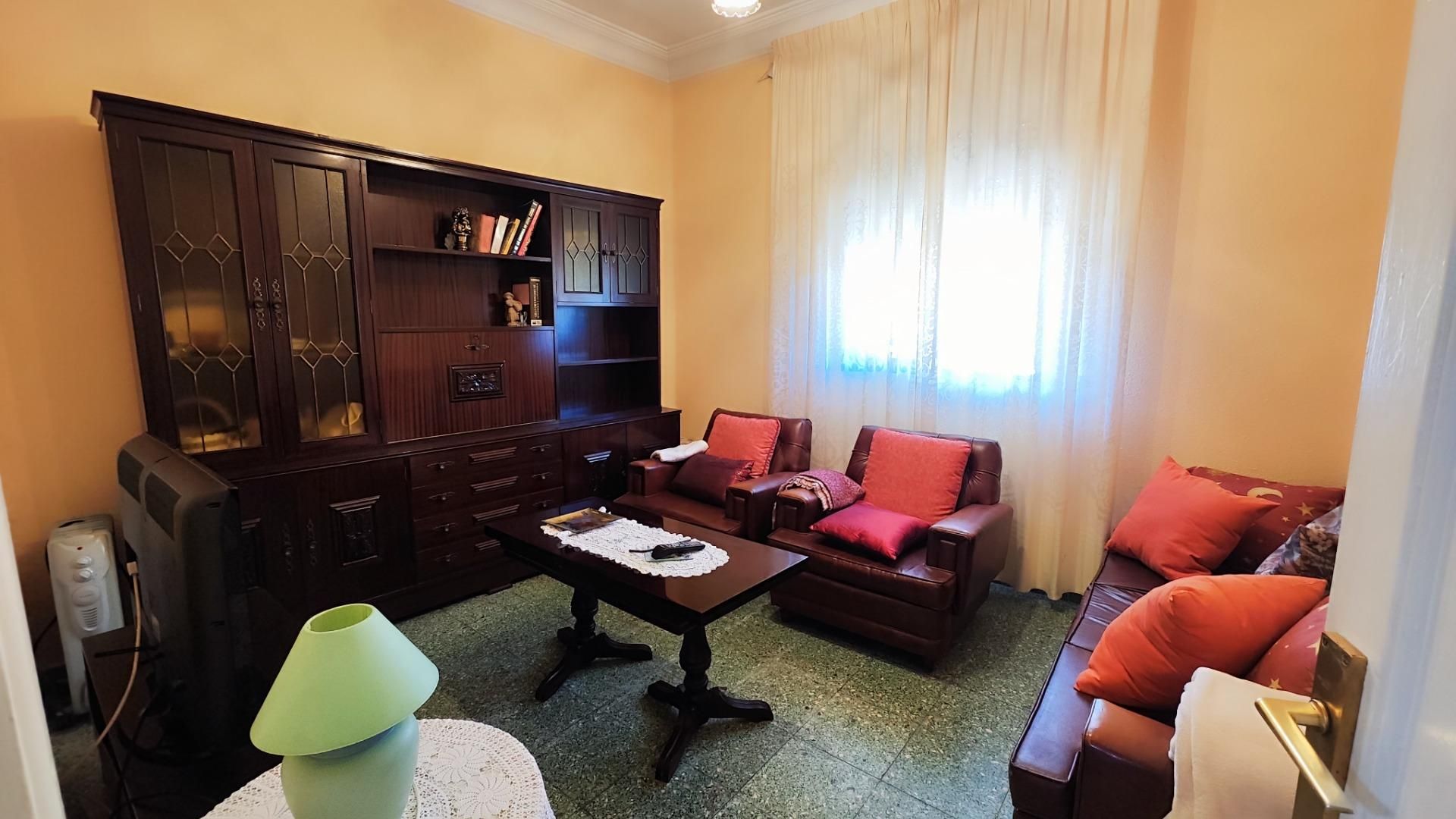 Sala de estar de Casa o chalet en venta en León Capital  con Calefacción