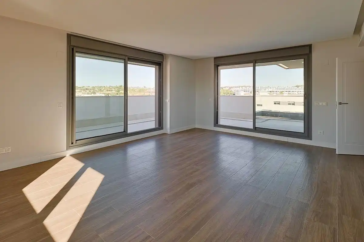 Wohnzimmer von Dachboden zur Miete in Boadilla del Monte mit Terrasse, Abstellraum und Gemeinschaftspool
