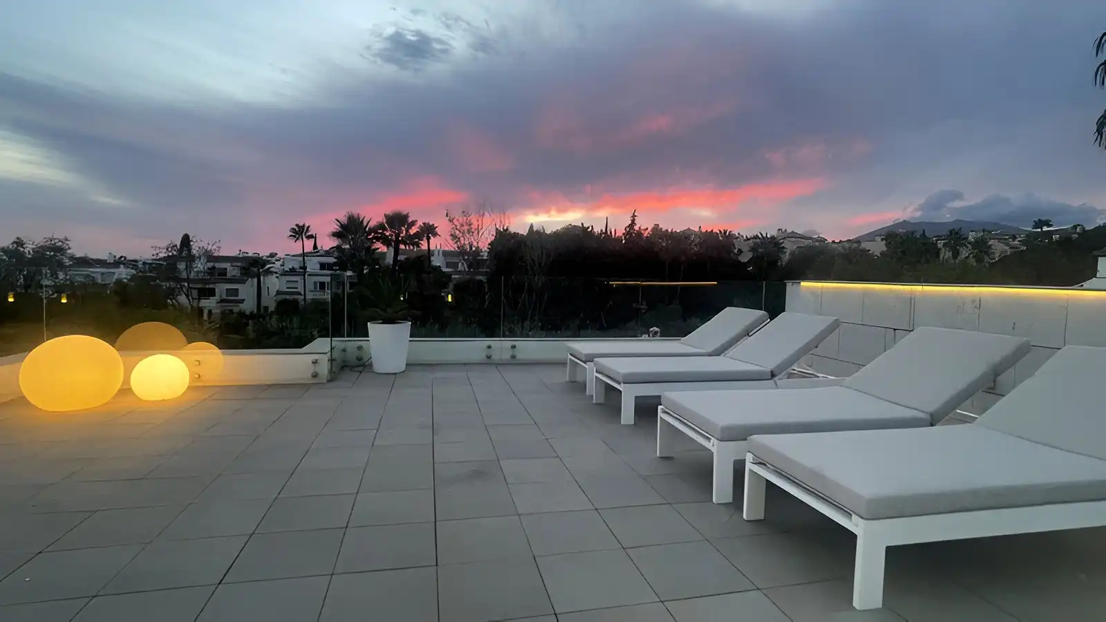 Terrace of Houses for sale in Marbella  with Air Conditioner, Private garden and Terrace