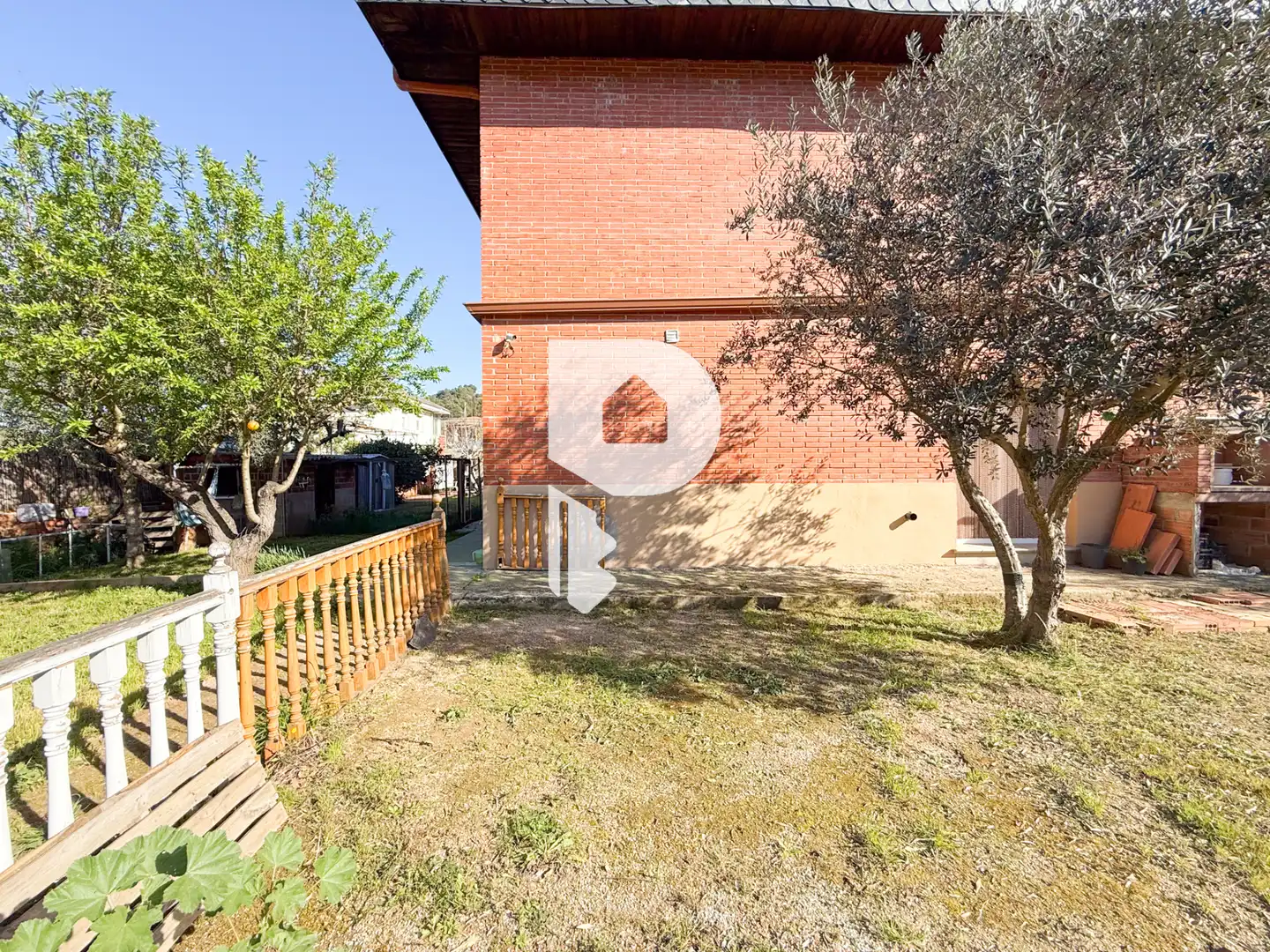 Jardí de Casa o xalet en venda en Corbera de Llobregat amb Aire condicionat, Calefacció i Jardí privat
