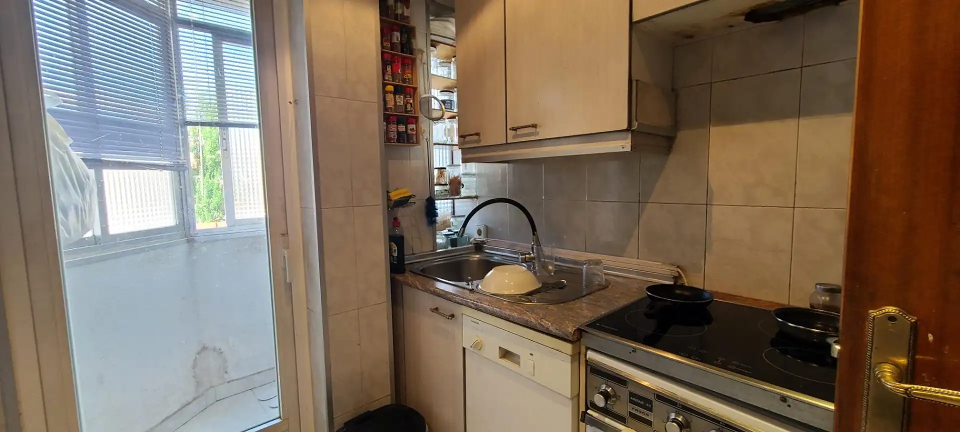 Cocina de Piso en venta en Madrid con Calefacción y Parquet