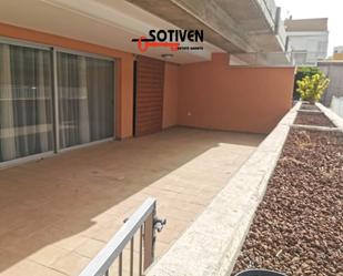 Vista exterior de Apartament en venda en San Miguel de Abona amb Terrassa, Traster i Piscina comunitària