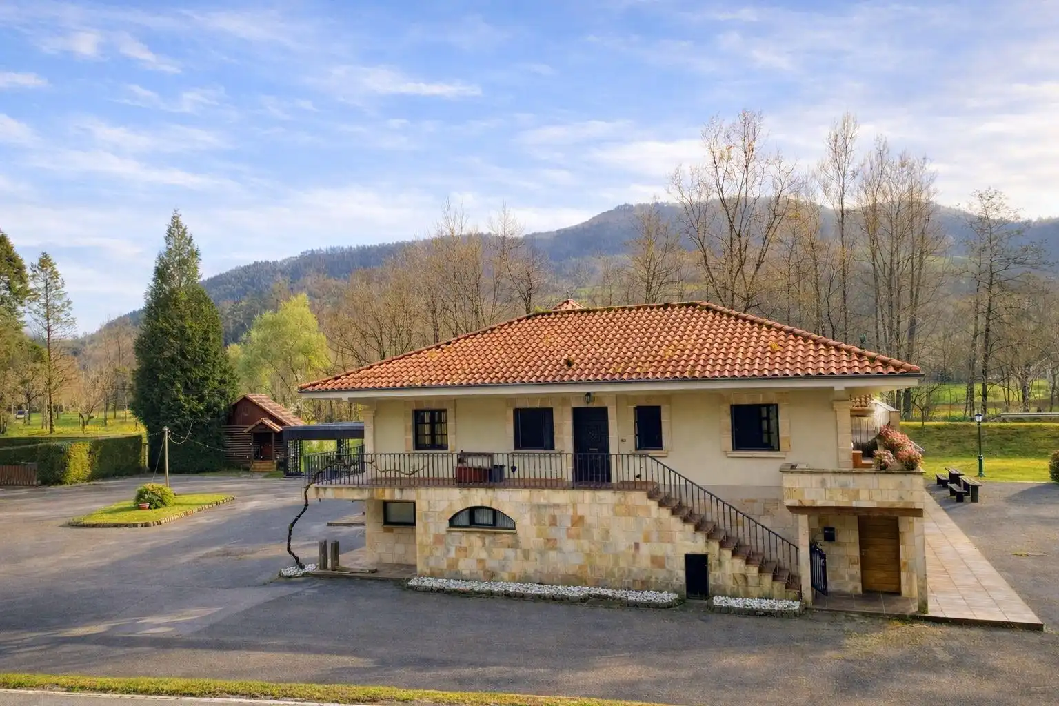 Inmuebles singulares en venta en Bo La Hoz, s n Santa María de Cayón, Cantabria 287, imagen 2