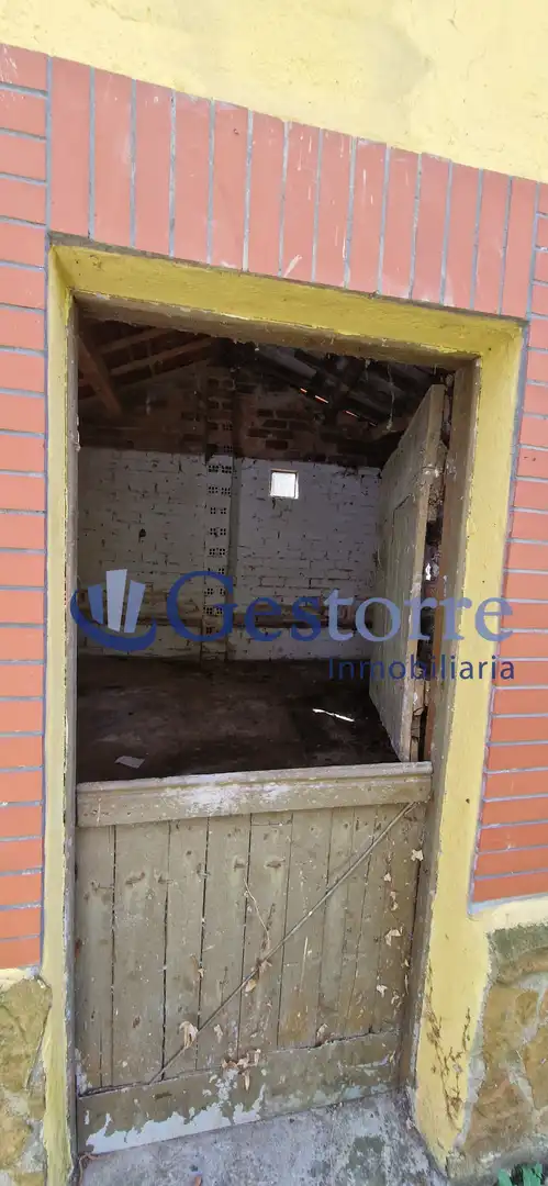 Casa adosada en venta en Oviedo 